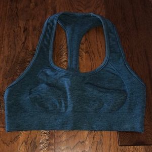 LuluLemon - Turquoise Sports Bra